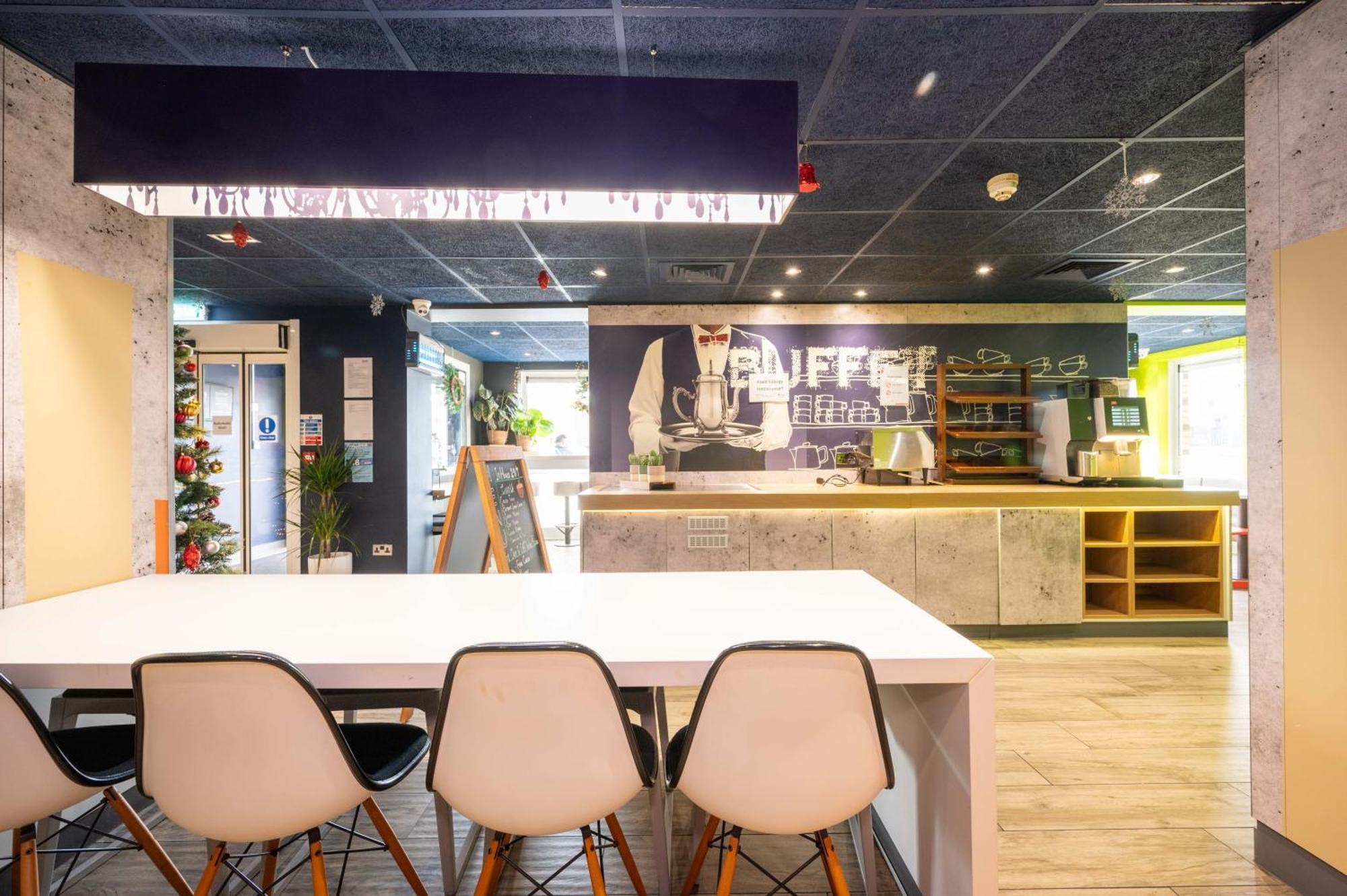 ibis budget London Barking Barking  Eksteriør billede